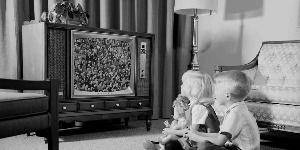 تلویزیون-سیاه-سفید-در-تاریخچه-تلویزیون